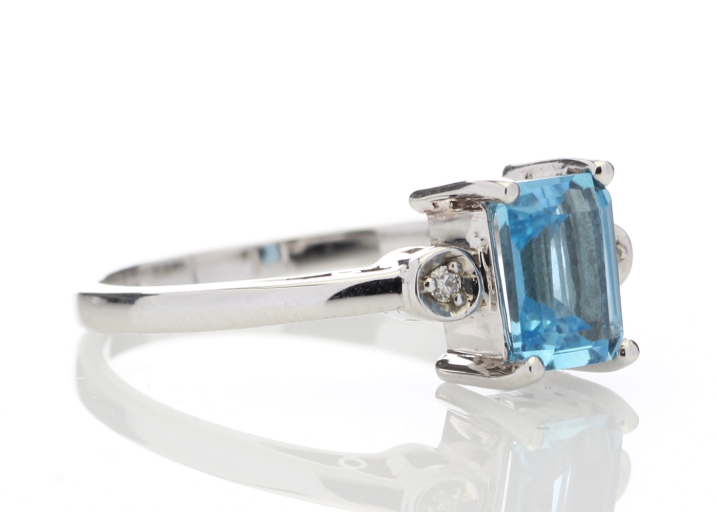 9ct White Gold Blue Topaz Diamond Ring (BT1.65) 0.02 Carats - Valued By GIE £1,220.00 - An emerald - Image 9 of 10