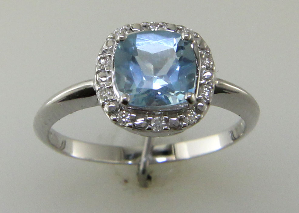 9ct White Gold Diamond And Blue Topaz Ring (BT1.79) 0.10 Carats - Image 9 of 10