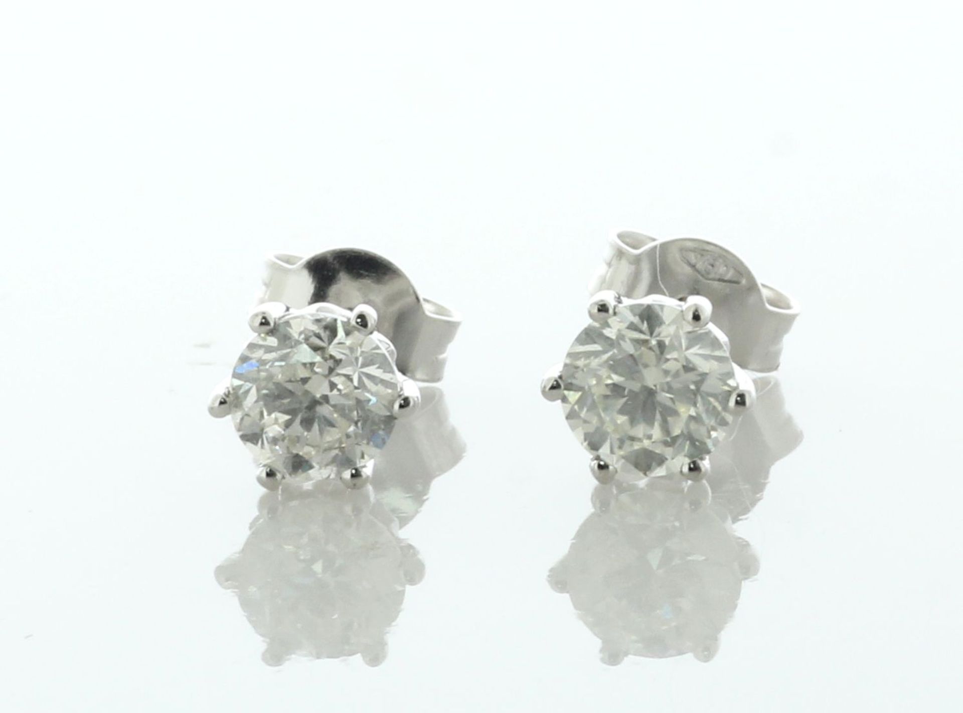 18ct White Gold Single Stone Diamond Stud Earring 1.42 Carats