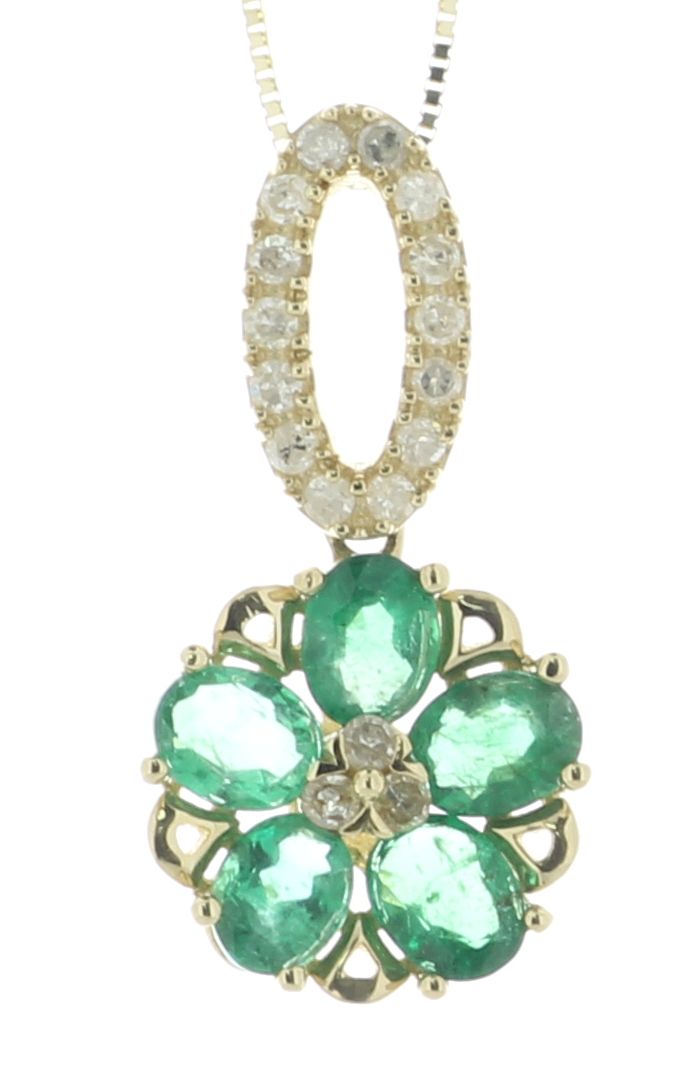 14ct Yellow Gold Flower Cluster Diamond And Emerald Pendant And 18" Chain 0.12 Carats - Image 2 of 4