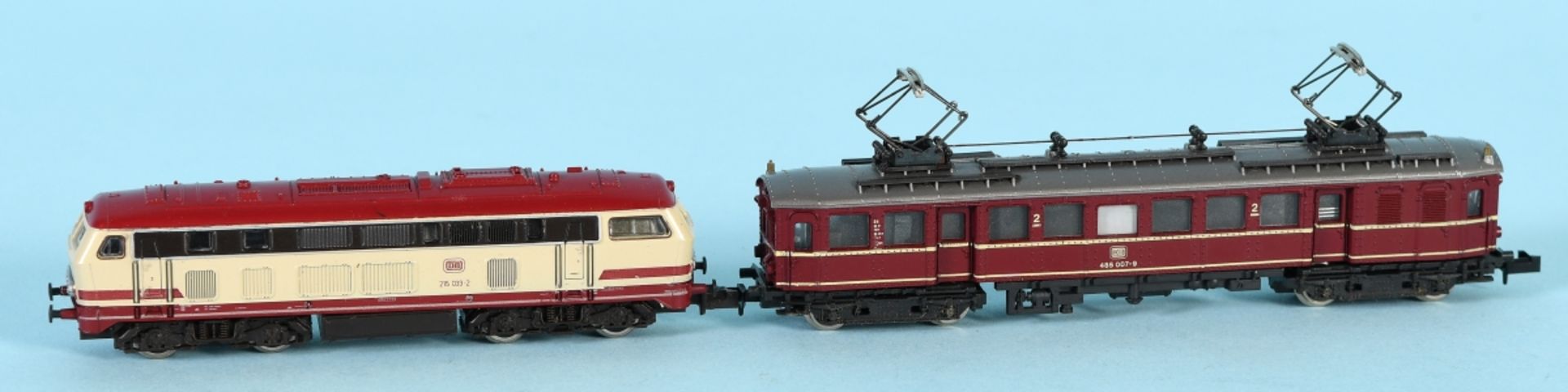 Roco - Diesellok "215 033-2" und E-Lok "485 007-9"