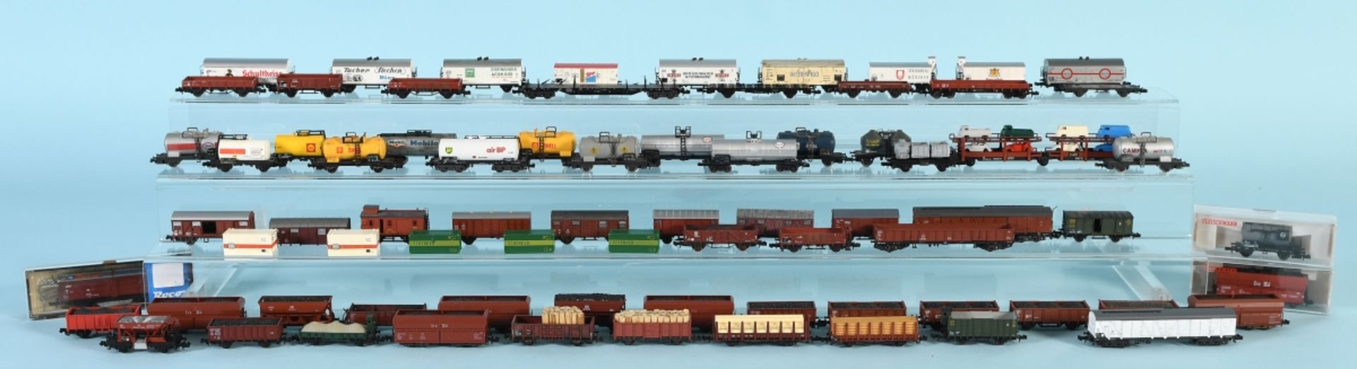 Eisenbahnzubehör - Güterwagen, ca. 70 Stück