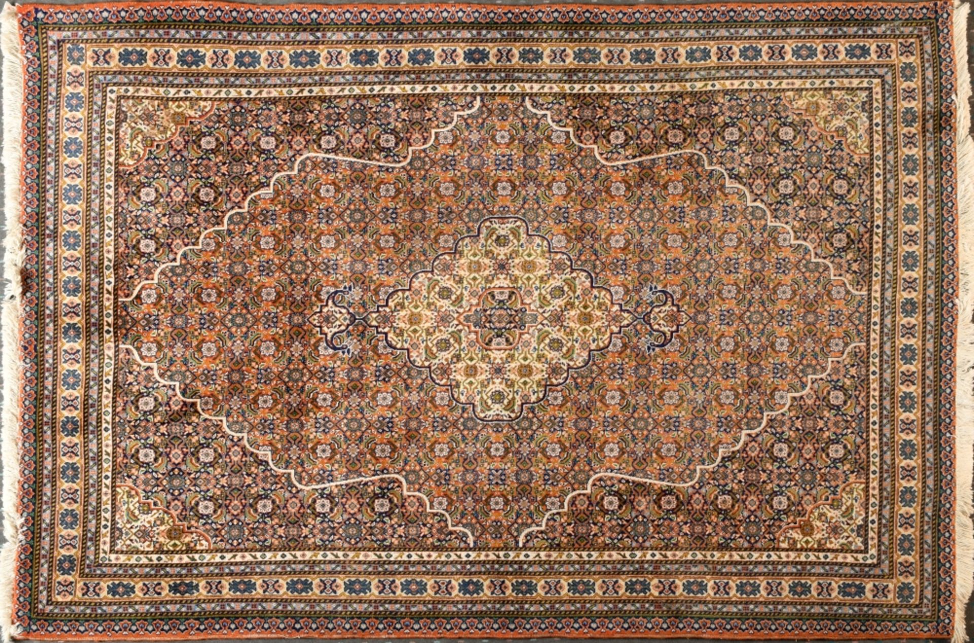 Kork-Mahi-Täbris, Persien, 152 x 216 cm