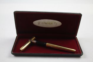 Vintage PARKER 75 Gold Plated Cased Fountain Pen w/ 14ct Gold Nib WRITING Boxed // Dip Tested &