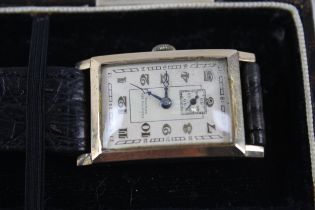 Parsons Ltd. 9ct Gold Cased 'Tank' Gents C.1930's WRISTWATCH Hand-wind WORKING // Parsons Ltd. Of