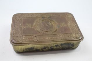 WW1 1914 Princess Mary Brass Christmas Tin // In antique condition Signs of age and use Please see