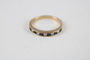 9ct gold sapphire & diamond half eternity ring (1.9g) Size O