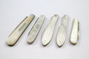 5 x Antique Hallmarked .925 Sterling Silver Fruit Knives w/ Mop Handles (97g) // In antique /