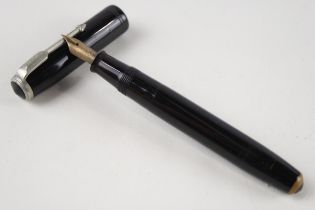 Vintage PARKER Vaccumatic Black Fountain Pen w/ 14ct Gold Nib WRITING // Dip Tested & WRITING In