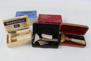 1950s Vintage Men's Cased Razors Inc Schick Injector, Wardonia Devon, Bakelite // Items are in