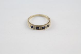 9ct gold sapphire & diamond half eternity ring (1.7g) Size P