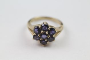 9ct gold purple gemstone cluster ring (3g) Size K
