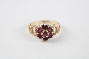 9ct gold vintage ruby cluster ring (2.2g) Size M