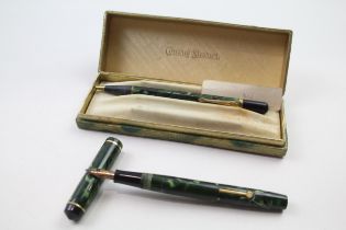 Vintage CONWAY STEWART 759 Green Fountain Pen w/ 14ct Gold Nib, Pencil, Box // w/ 14ct Gold Nib,