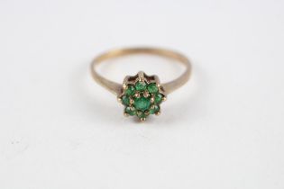 9ct gold emerald cluster ring (2g) Size Q