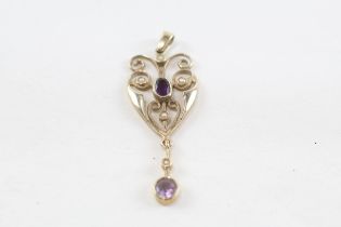 9ct gold amethyst & seed pearl scroll patterned pendant (2.3g)