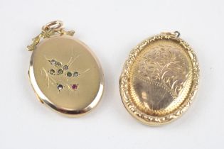 2 x 9ct gold back & front locket pendants inc. pastes (12.5g)