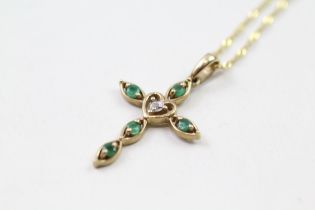 9ct gold emerald & diamond drop pendant & chain (2g)