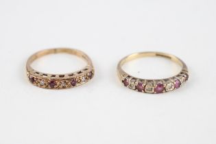 2 x 9ct gold diamond & ruby single row band rings (3.3g) Size M