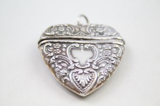 Vintage Stamped .925 Sterling Silver Heart Shaped Novelty Vesta Case (15g) // Dimensions - 4.5cm(