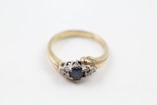9ct gold vintage sapphire & diamond ring (3.2g) Size O 1/2