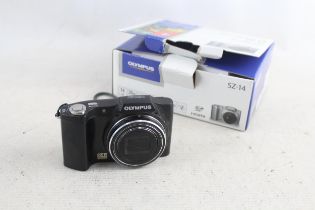 Olympus SZ-14 DIGITAL COMPACT CAMERA w/ Original Box & Cables WORKING // Olympus SZ-14 Digital