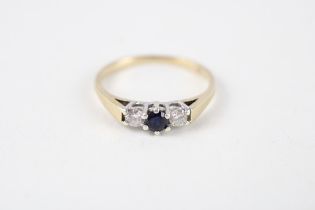 9ct gold sapphire & diamond three stone ring (1.3g) Size K