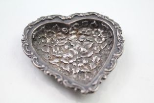 Antique / Vintage Stamped .925 Sterling Silver Heart Shaped Ornate Pin Dish 43g // Diameter - 8.