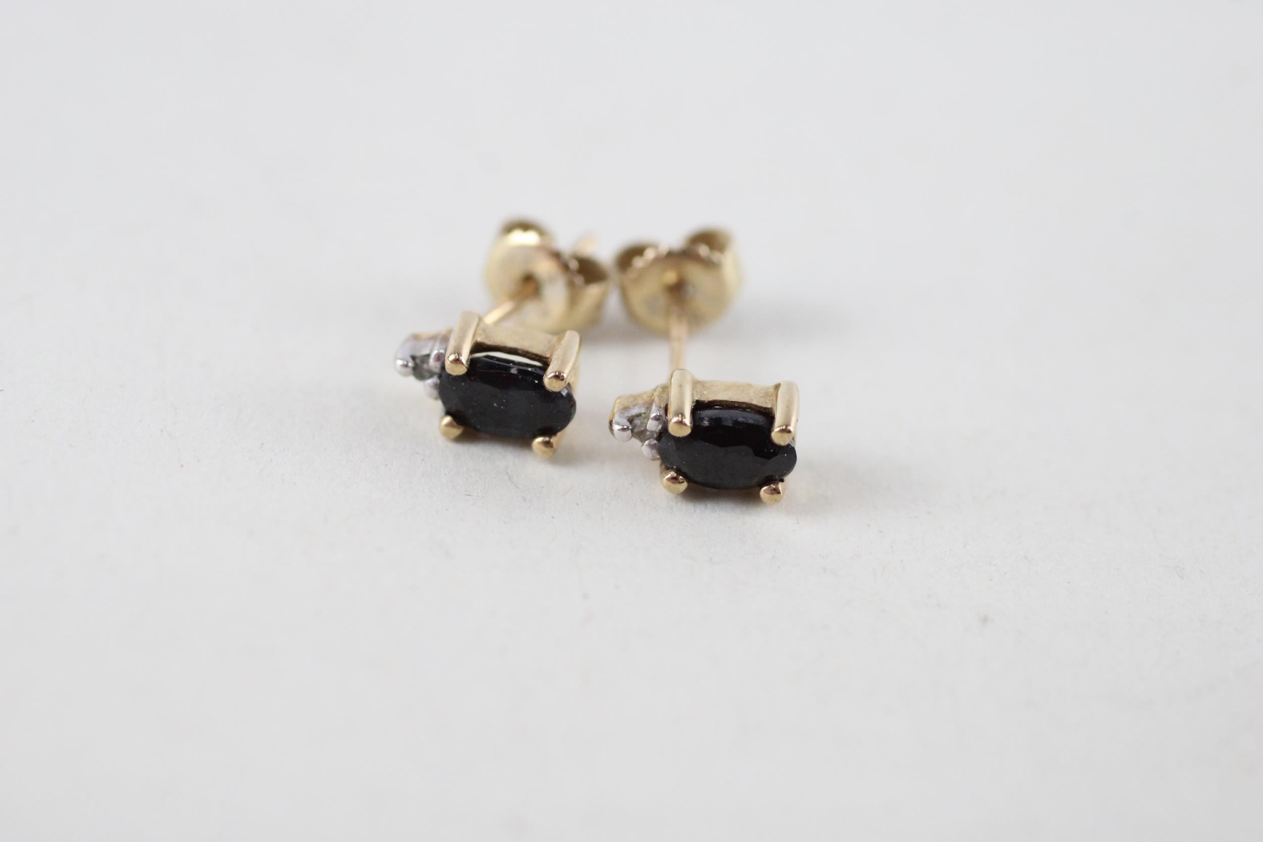 9ct gold diamond & sapphire pendant necklace & earrings set (1.9g) - Image 3 of 4