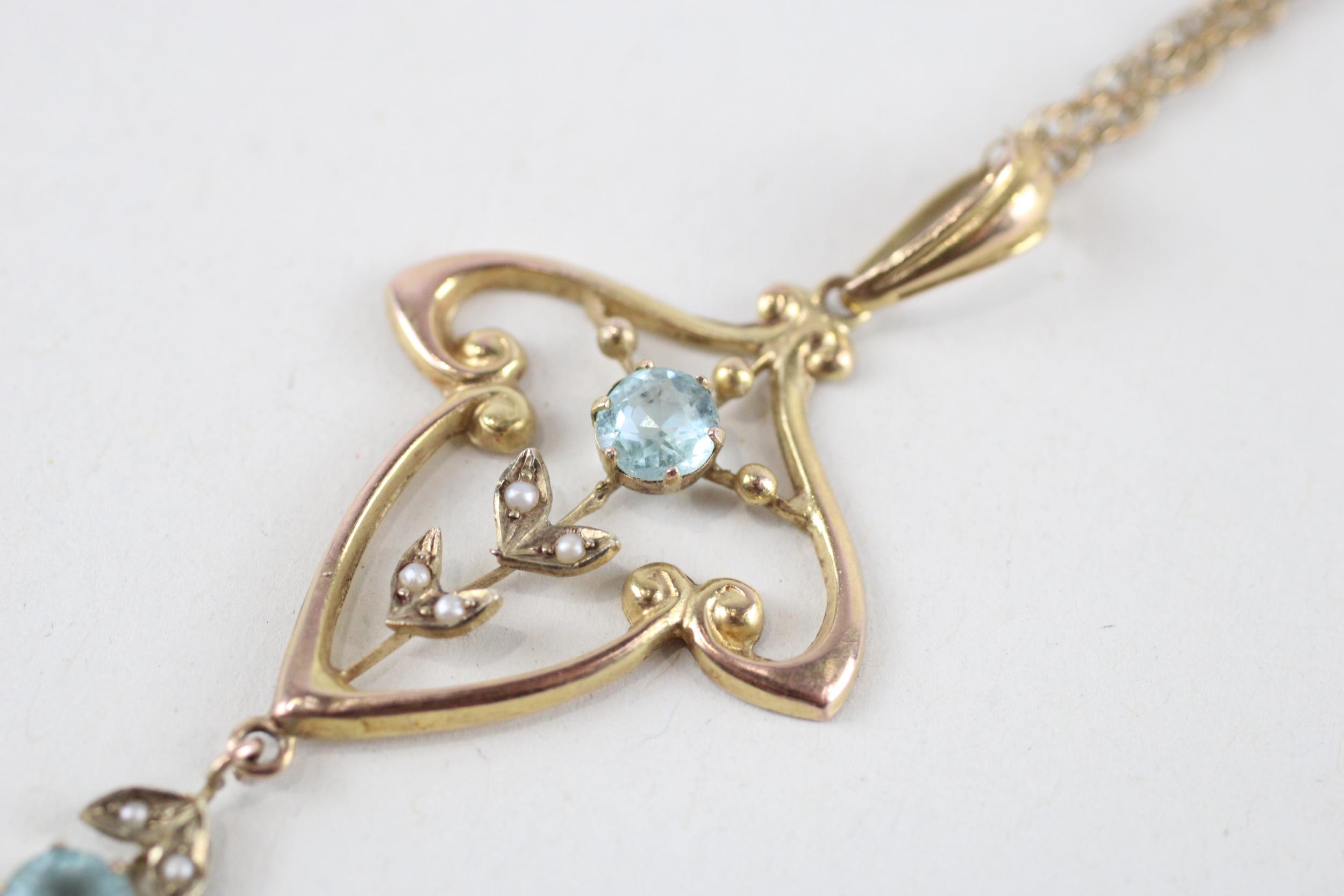 9ct gold blue gemstone & seed pearl pendant & chain (2.8g) - Image 3 of 4