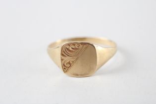9ct gold signet ring (2.3g) Size Y