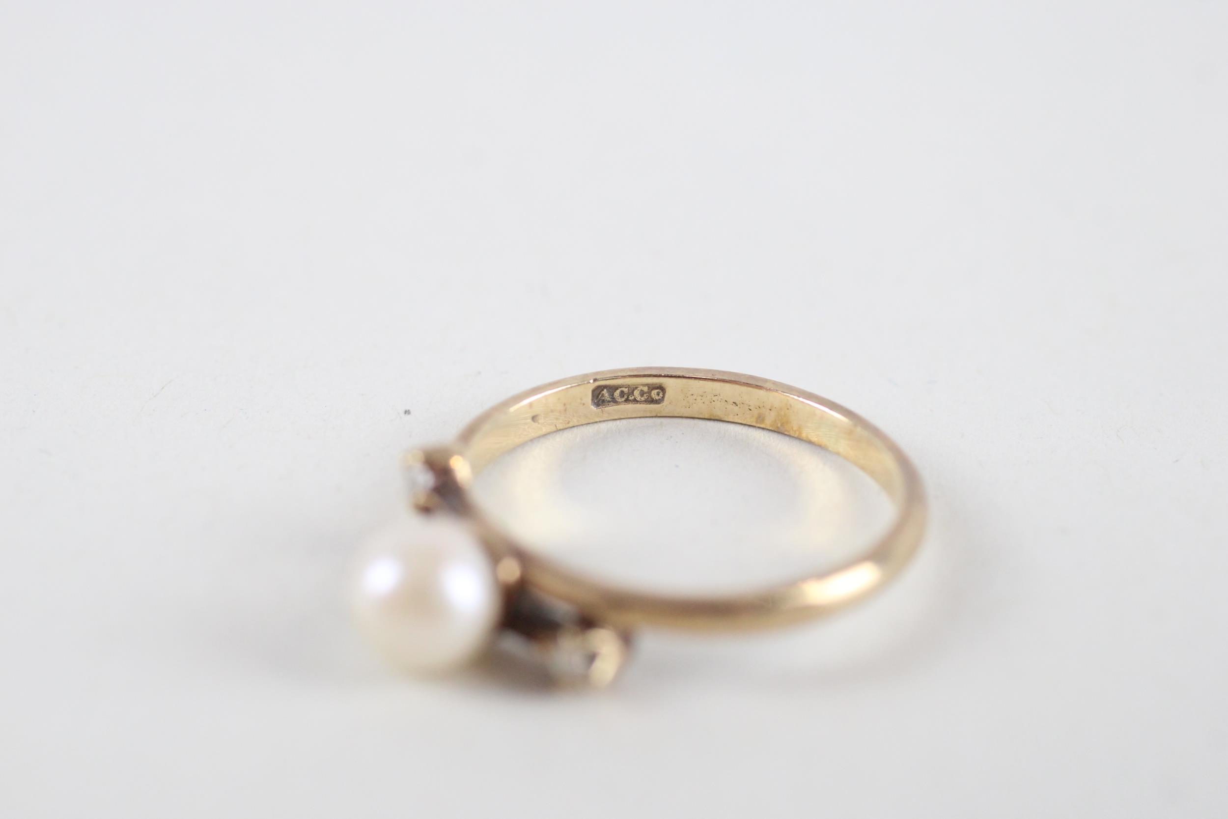 9ct gold cultured pearl & diamond ring (1.8g) Size M + M - Image 5 of 5