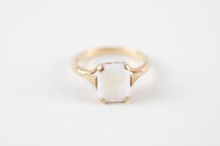 9ct gold opal dress ring (2.3g) Size K