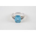 9ct gold blue topaz, sapphire & diamond dress ring (3g) Size M + M