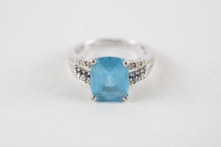 9ct gold blue topaz, sapphire & diamond dress ring (3g) Size M + M