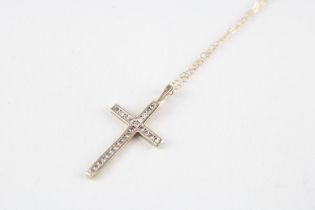 9ct gold diamond cross pendant & chain (1.5g)