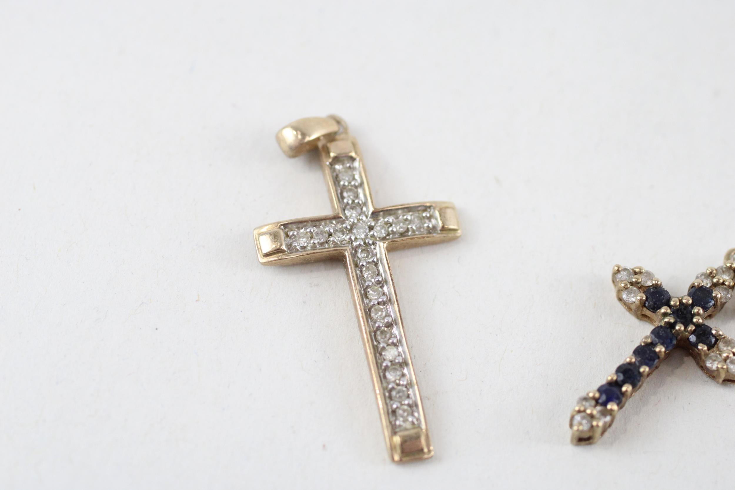 2 x 9ct gold diamond cross pendants (2.6g) - Image 2 of 4