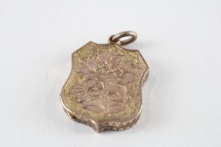 9ct gold back & front patterned locket (5.8g)