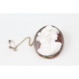 9ct gold shell cameo brooch (13.1g)