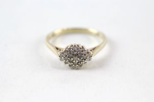 9ct gold diamond cluster ring (2.2g) Size P