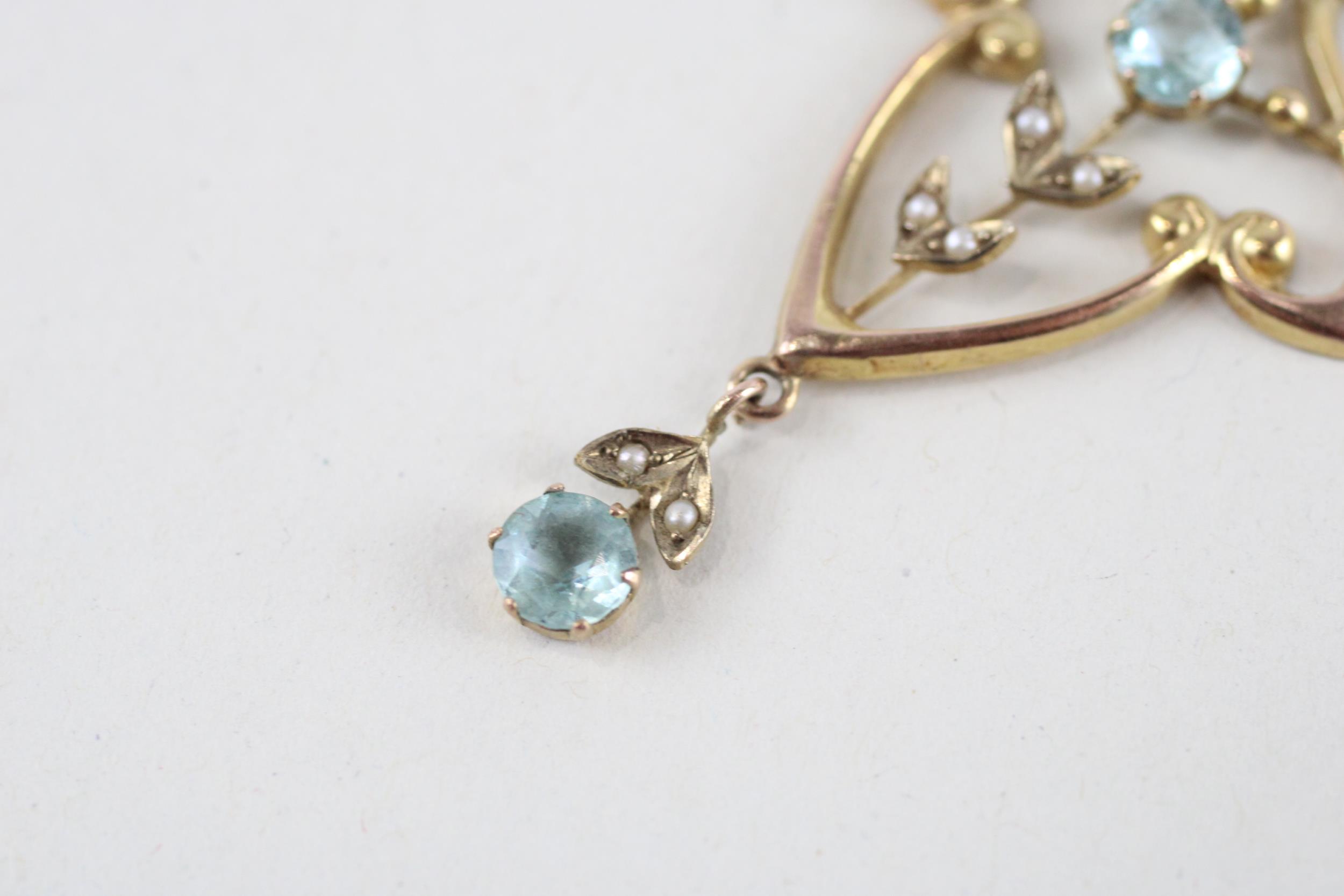 9ct gold blue gemstone & seed pearl pendant & chain (2.8g) - Image 2 of 4