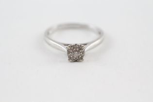 9ct white gold diamond cluster ring (1.5g) Size L