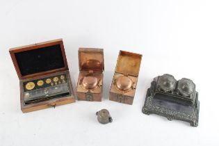Antique Desk Collectables Inc Alligator Ink Wells, Weights Etc x 5 // In antique condition Signs