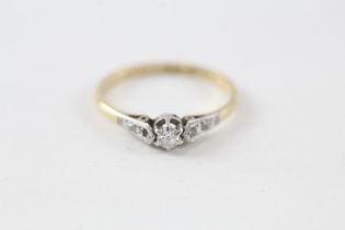 18ct gold vintage diamond solitaire ring (2g) Size M