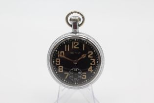 WALTHAM 16S Gents Military Issued WWII Pocket Watch Hand-wind WORKING // WALTHAM 16S Gents