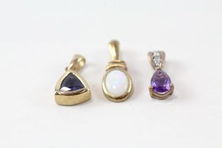 3x 9ct gold opal, iolite, amethyst & diamond pendants (2.6g)