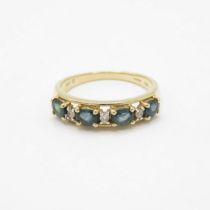 HM 10ct gold ring with blue and white stones (2g) Size M