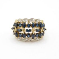 HM 9ct gold dress ring with blue and white stones (4.7g) Size M