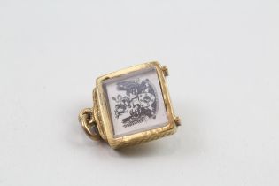 9ct gold vintage camera charm (4.8g)