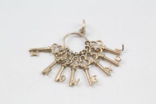 9ct gold keys charm (3g)